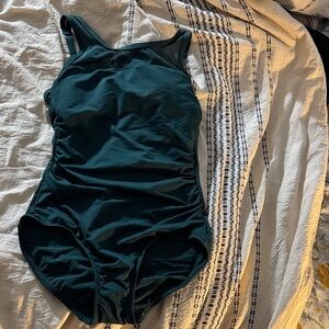 Lands End Dark Green One-Piece Swimsuit Size 6 New With Tags